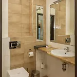 Dworski Galaktyczny Park Hotel 3*