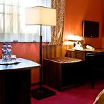 Dworski Galaktyczny Park 3*