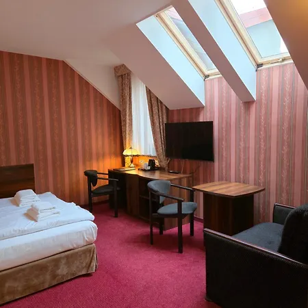 Dworski Galaktyczny Park Hotel