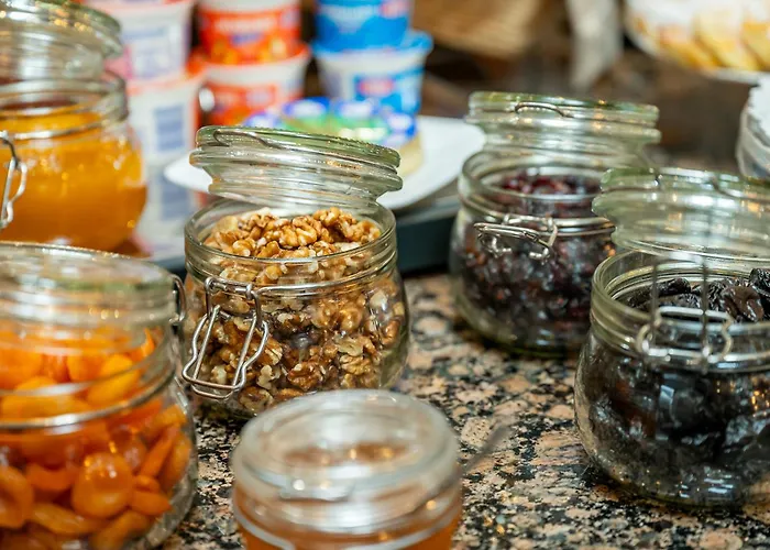 Dworski Galaktyczny Park Hotel 3*