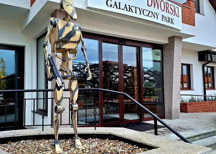 Hotel Dworski Galaktyczny Park Warzymice