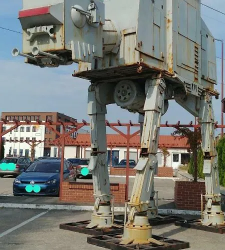 Dworski Galaktyczny Park Hotel 3*